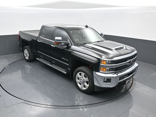 Black 2018 Chevrolet Silverado 2500HD LTZ Crew Cab 4WD Pickup Truck Four-Wheel Drive 6-Speed Automatic
