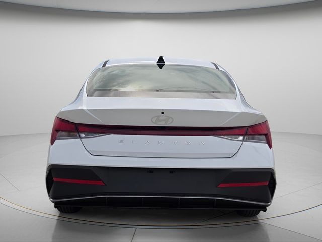 2026 Hyundai Elantra - $23,444