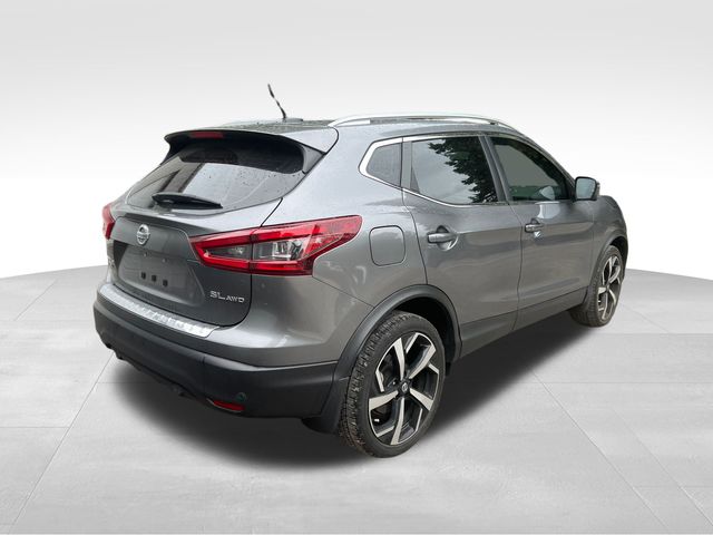 2022 Nissan Rogue Sport SL 9