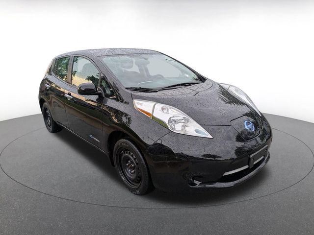 Super Black 2016 Nissan LEAF Hatchback Front-Wheel Drive Automatic