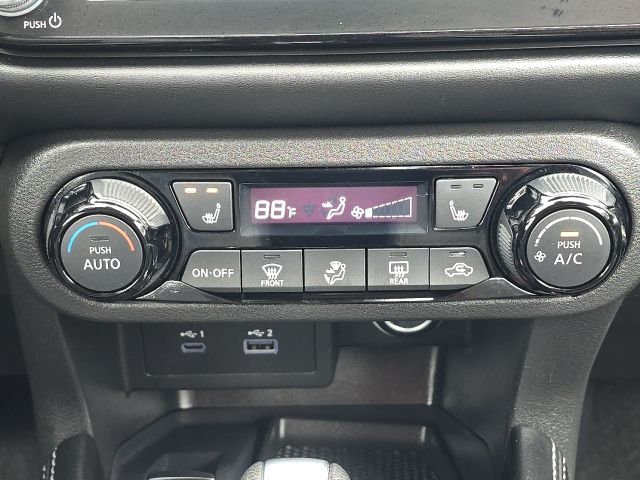 Photo of 2023 Nissan Kicks SR in Dallas, GA - 24,  2023 Nissan Kicks SR:B01776