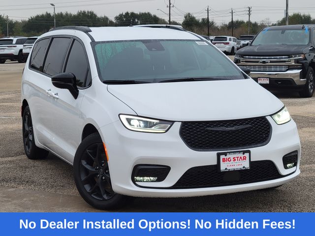 2026 Chrysler Pacifica Select - 1