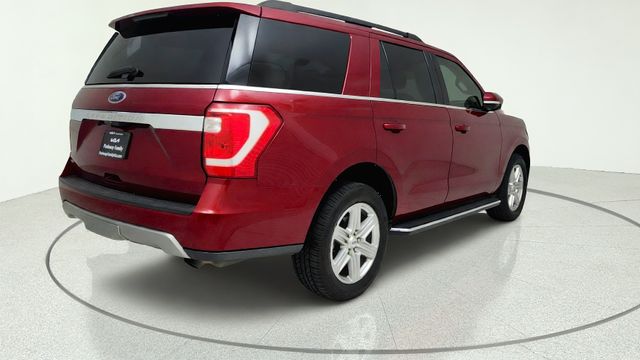 2019 Ford Expedition XLT Red at Autostrade
