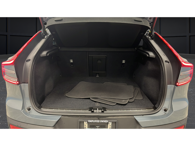 Used 2023 Thunder Gray Metallic Volvo Ultimate image 26