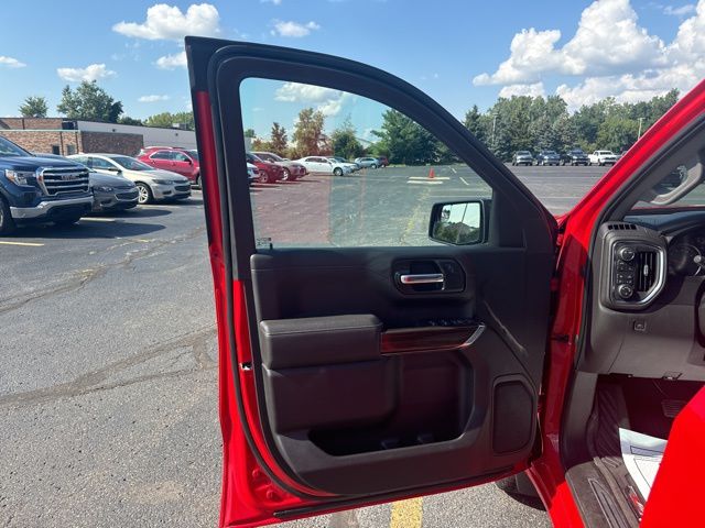 2021 Chevrolet Silverado 1500 RST 17