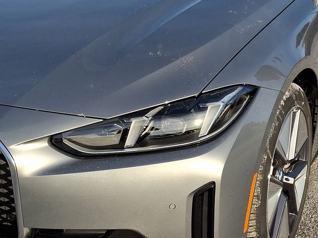 i4 xDrive40