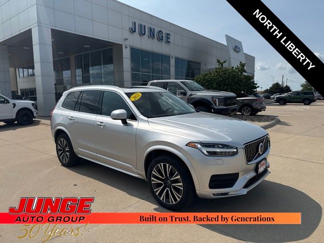 2021 Volvo XC90 T5 Momentum AWD
