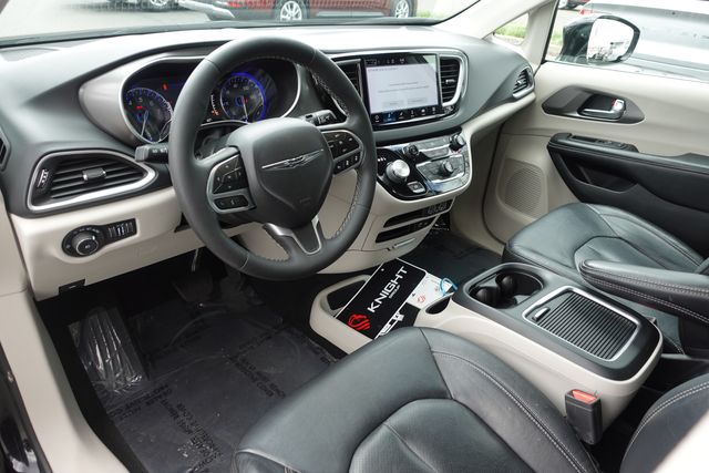 used 2022 Chrysler Pacifica car, priced at $22,235