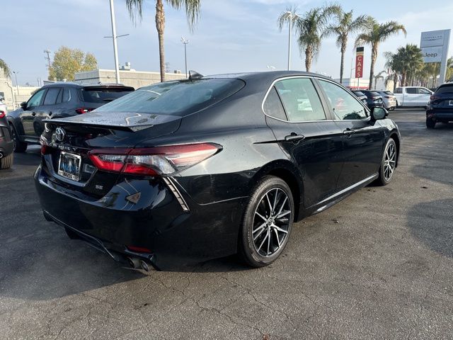 2021 Toyota Camry SE 5