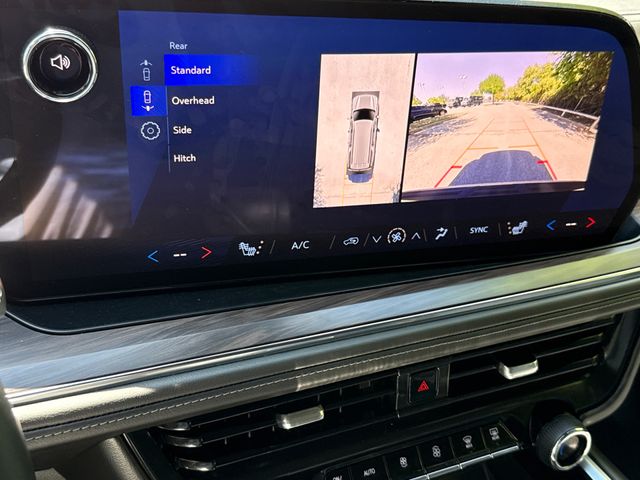 Used 2025 Gray Chevrolet Z71 image 26