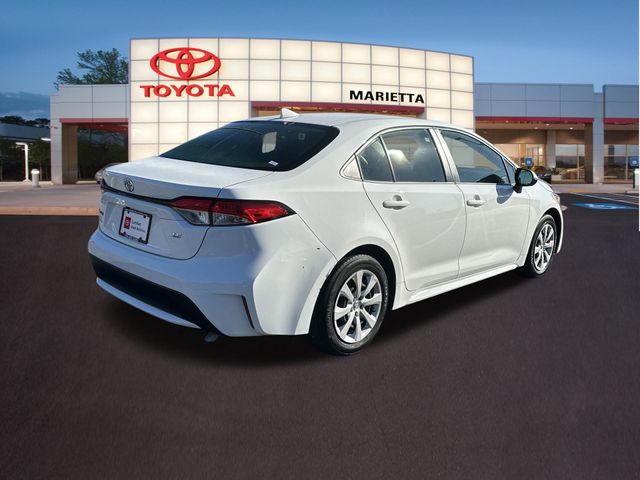 2022 Toyota Corolla LE 28