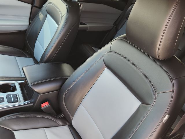2022 Ford Explorer XLT Black at AutoSavvy Houston Southwest