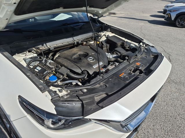 Used 2021 White Mazda Grand Touring image 40