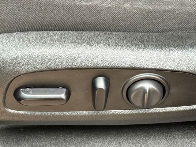 Used 2020 Red Chevrolet LT image 22