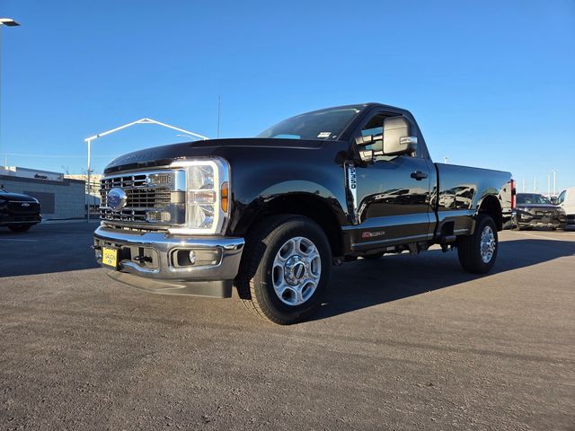 New 2026 Ford Super Duty F-350 Regular Cab 8' Box XLT