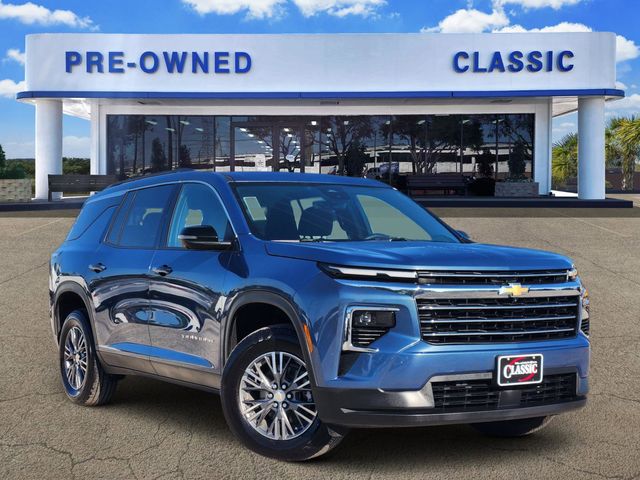 2024 Chevrolet Traverse LT Blue at Classic Elite Chevrolet Hwy 6