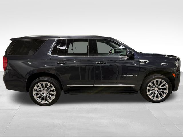 2024 GMC Yukon Denali - 7