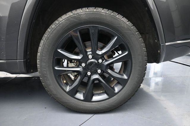 2020 Jeep Grand Cherokee Altitude Gray at Parkway Family Mazda