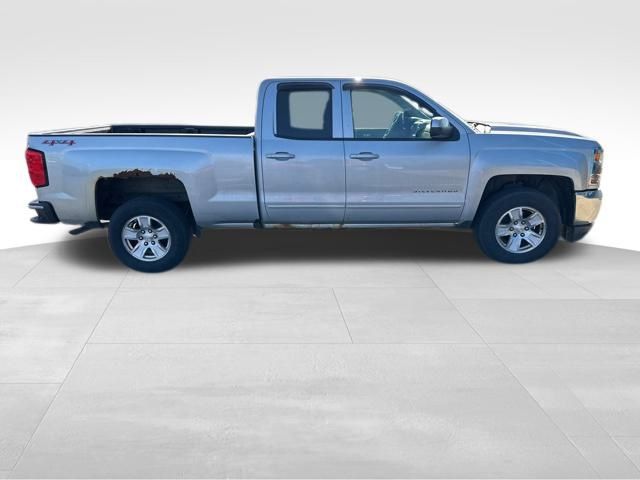 2016 Chevrolet Silverado 1500 LT photo