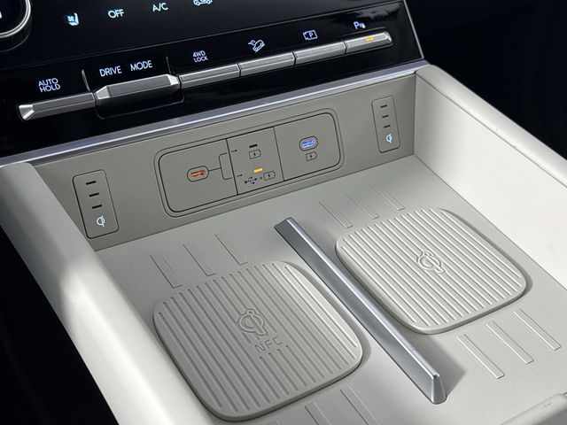 2026 Hyundai Santa Fe Limited - Photo 31
