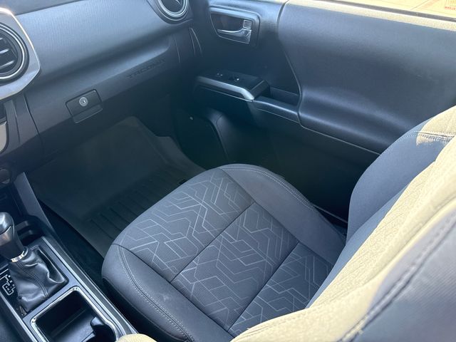 Used 2017 Toyota Tacoma Truck