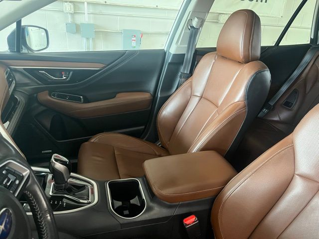 2020 Subaru Outback Touring photo