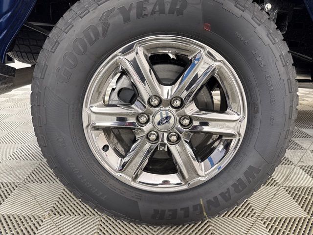 2025 Atlas Blue Metallic Ford F-150 XLT 4X4 Truck