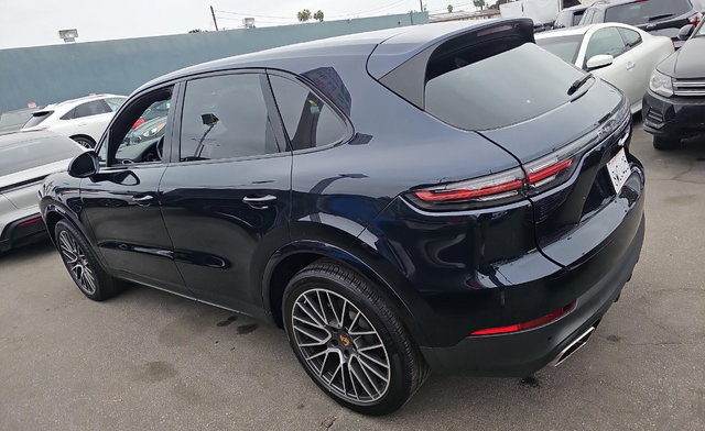 2021 Porsche Cayenne Base 5