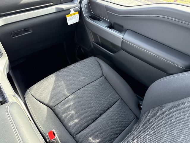 New 2026 White Ford XLT image 15