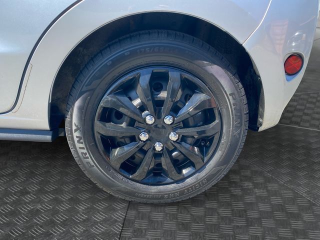 MitsubishiMirage28