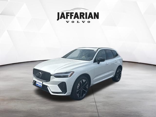 2026 Volvo XC60 B5 Plus AWD