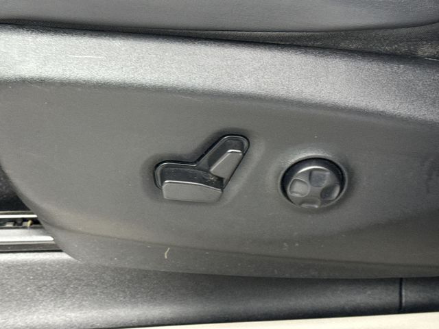 Used 2023 Chrysler Pacifica For Sale in Indianapolis, IN