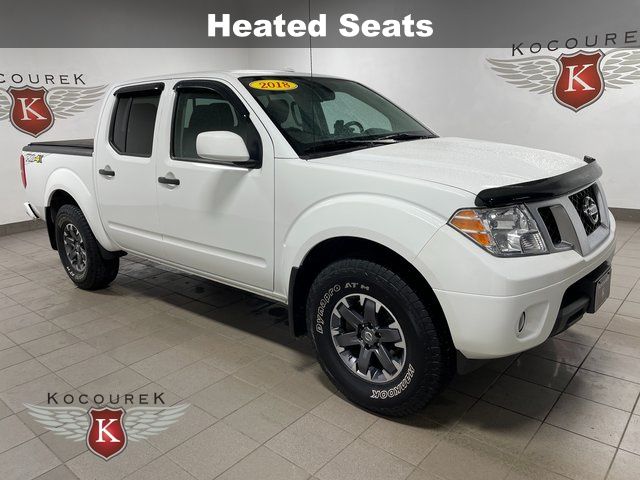 Glacier White 2018 Nissan Frontier PRO-4X Crew Cab 4WD Pickup Truck Four-Wheel Drive 5-Speed Automatic Overdrive