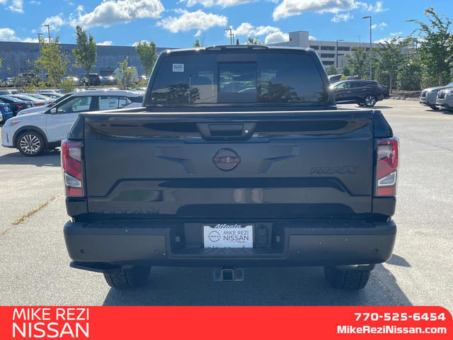 2024 Nissan Titan PRO-4X 3