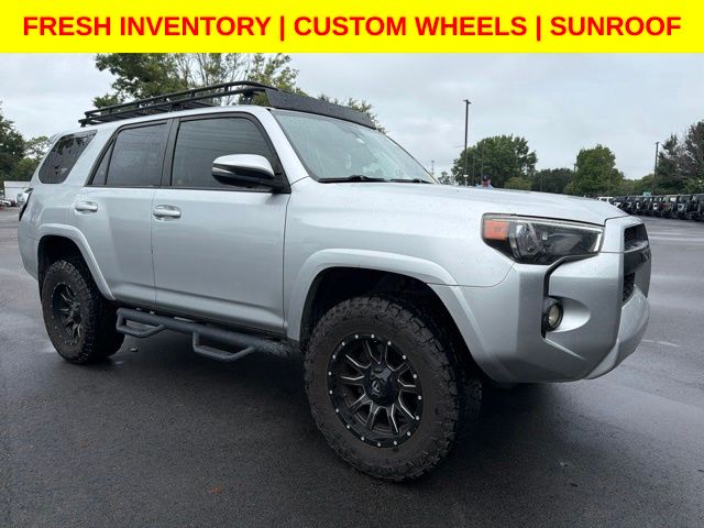Classic Silver Metallic 2019 Toyota 4Runner SUV / Crossover 4X2 5-Speed Automatic Overdrive