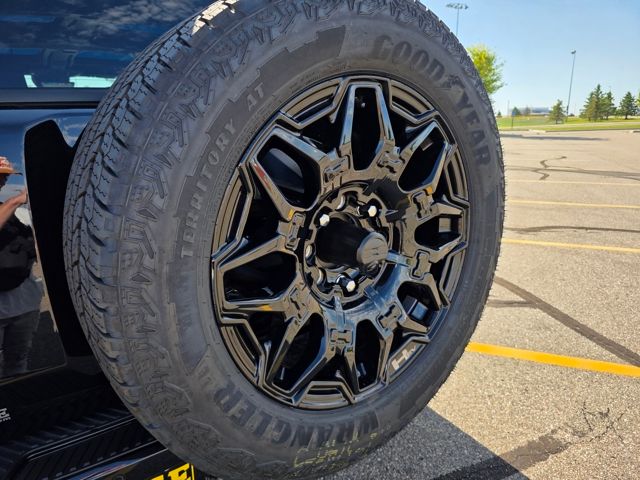 2026 GMC HUMMER EV SUV 2X 4WD