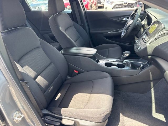 2025 Chevrolet Malibu - $19,988