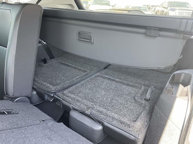 Used 2023 Black Volkswagen 2.0T SE image 12