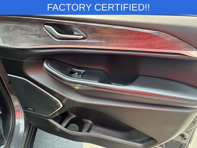 Used 2021 Gray Jeep Limited image 25