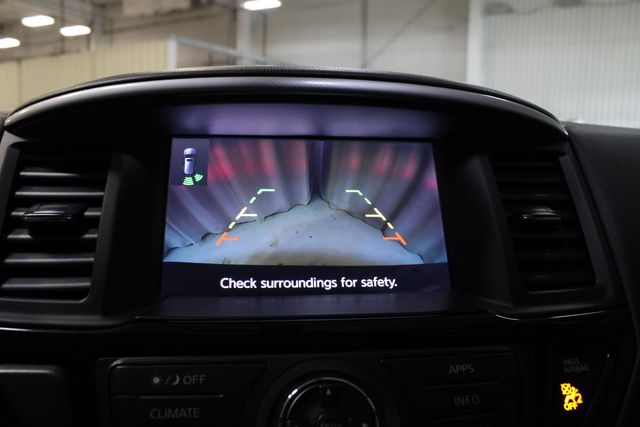 Used 2019 Black Nissan S image 3