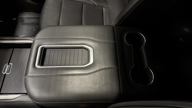 Used 2021 Onyx Black GMC Denali image 31