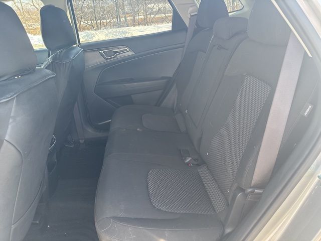 used 2024 Kia Sportage Hybrid car, priced at $25,799