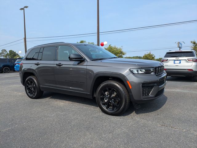 2026 Jeep Grand Cherokee Altitude