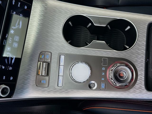 Thumbnail: 2026 Genesis GV70 - 15