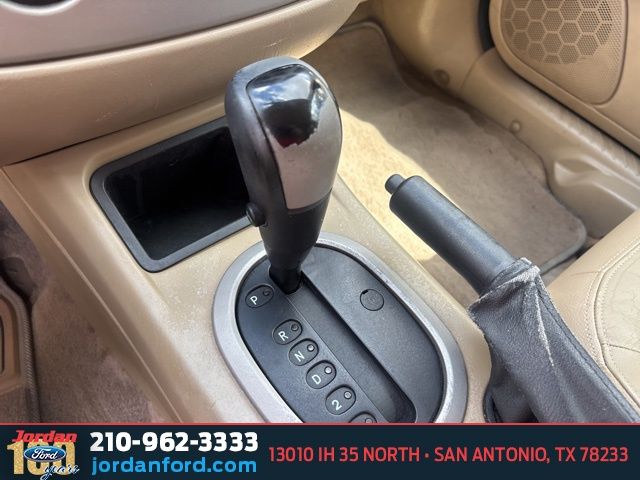 Used Car 2007 Ford Escape  Xlt For Sale Under $10,000 In San Antonio, Texas