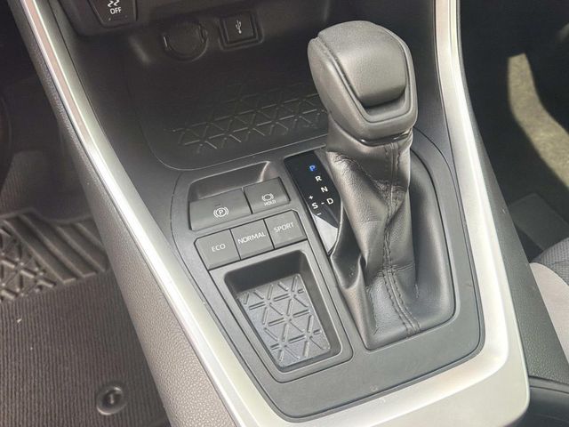 Used 2021 Toyota RAV4 SUV