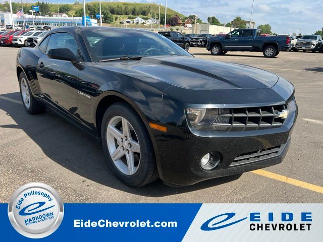 Black 2010 Chevrolet Camaro Coupe Rear-Wheel Drive 6-Speed Automatic
