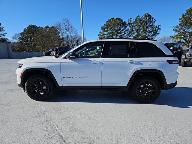 New 2025 White Jeep Altitude X image 20