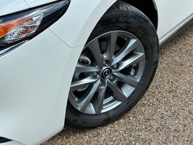 New 2026 Snowflake White Pearl Mazda 2.5 S image 27