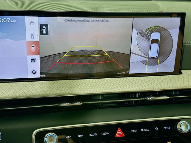 Thumbnail: 2026 Genesis GV80 - 13